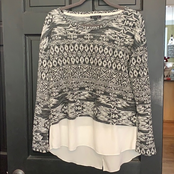 Kiara Sweaters - Kiara sweater with extender layers Large